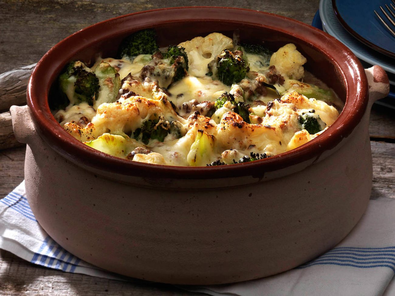 Jauhelihamakaronilaatikko Valio