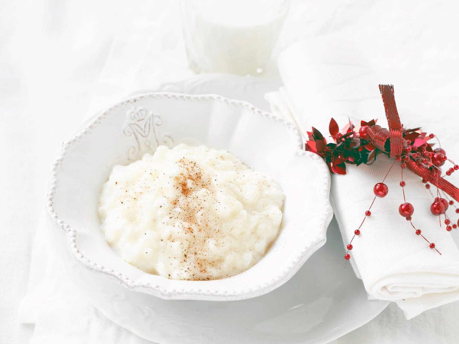 Riisipuuro vesihaudekattilassa & mustikkakeitto Valio