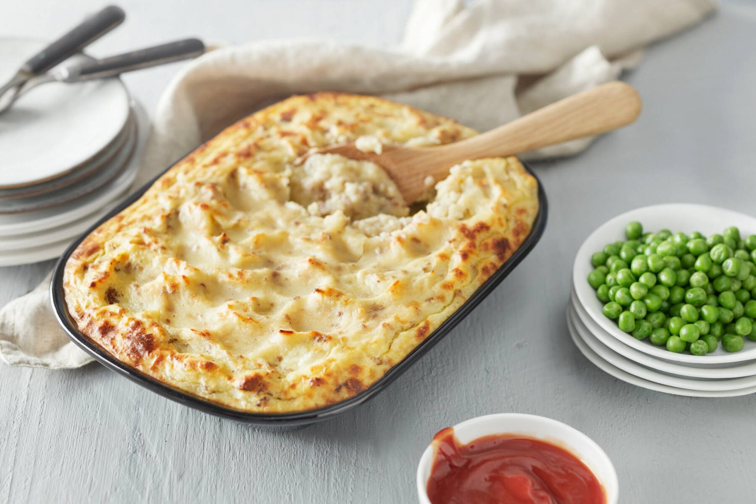 Jauhelihamakaronilaatikko Valio