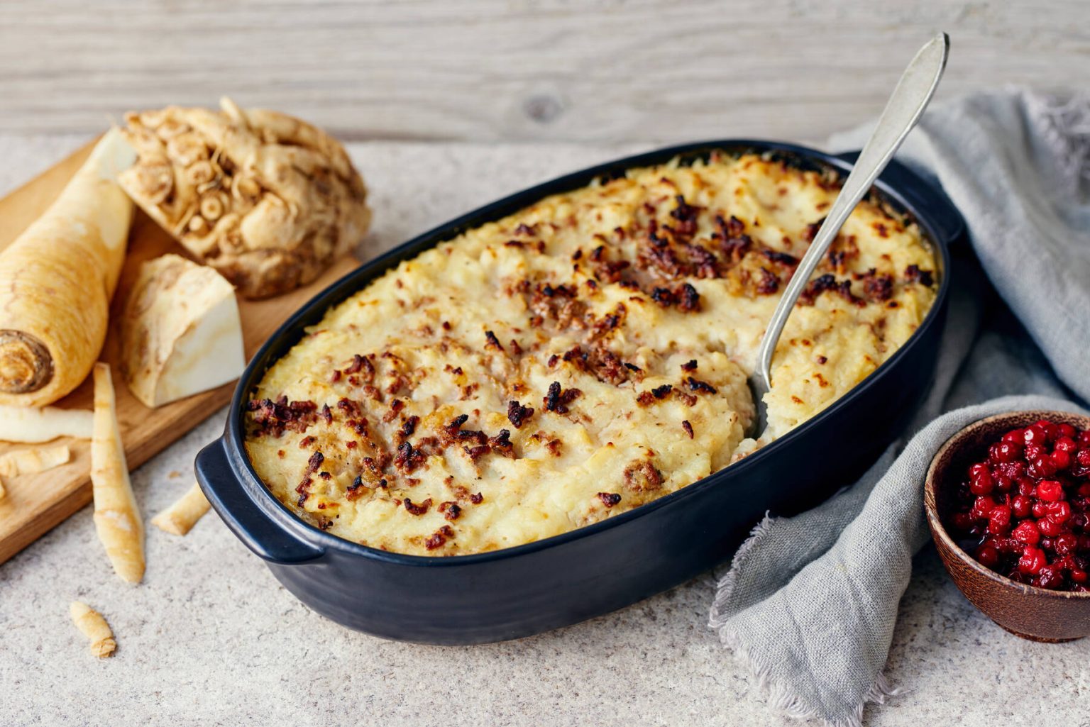 Jauhelihamakaronilaatikko Valio