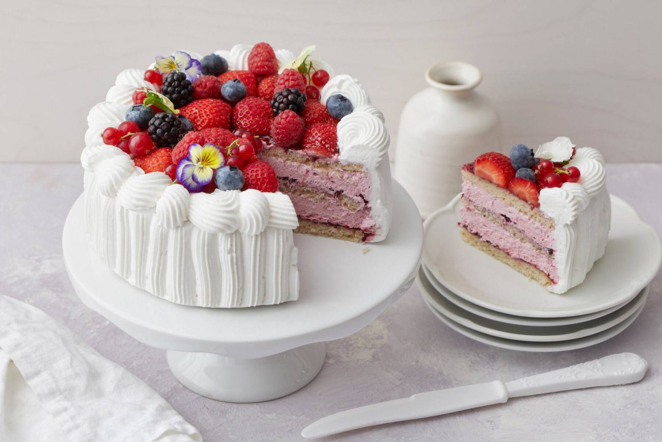 Vegaaninen Ananaspassionkakku Valio Aimo